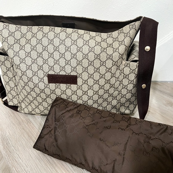 Gucci Diaper Bag - Picture 5 of 7
